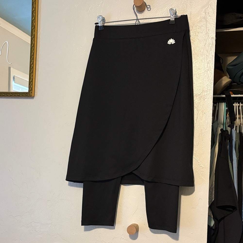 Snoga Wrap Skirt with Leggings